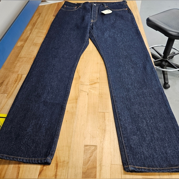 Levi's Premium 501 Jeans - Picture 5 of 7
